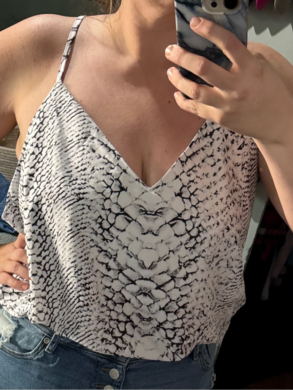 Sleeveless White Snakeskin-Print V-Neck Cami